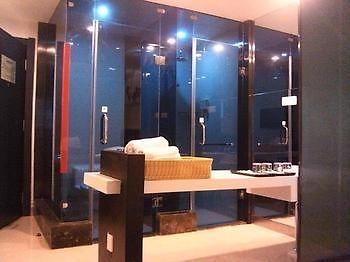 Sports Park Business Hotel Liaocheng Buitenkant foto